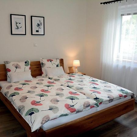 Apartmány u Kotačků Veverske Kninice Exterior foto