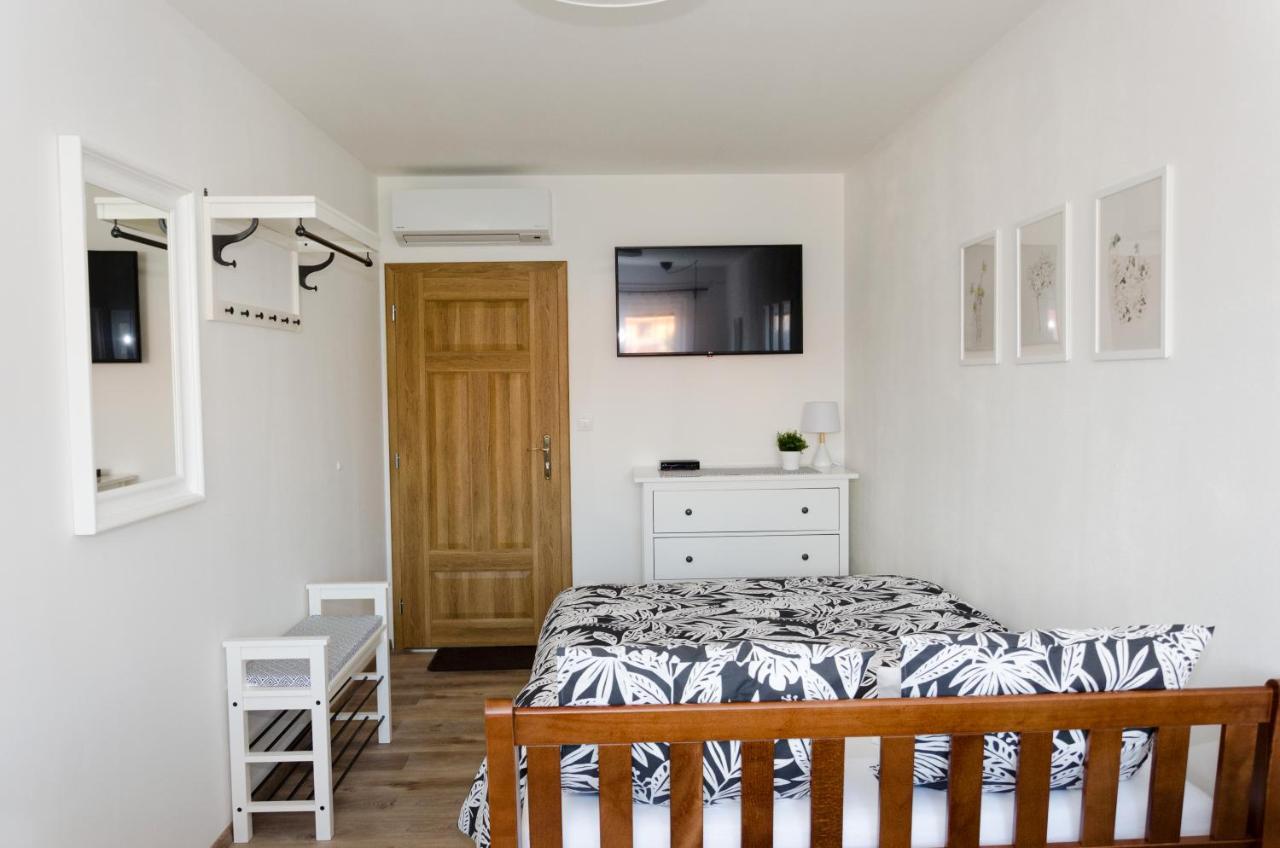 Apartmány u Kotačků Veverske Kninice Exterior foto